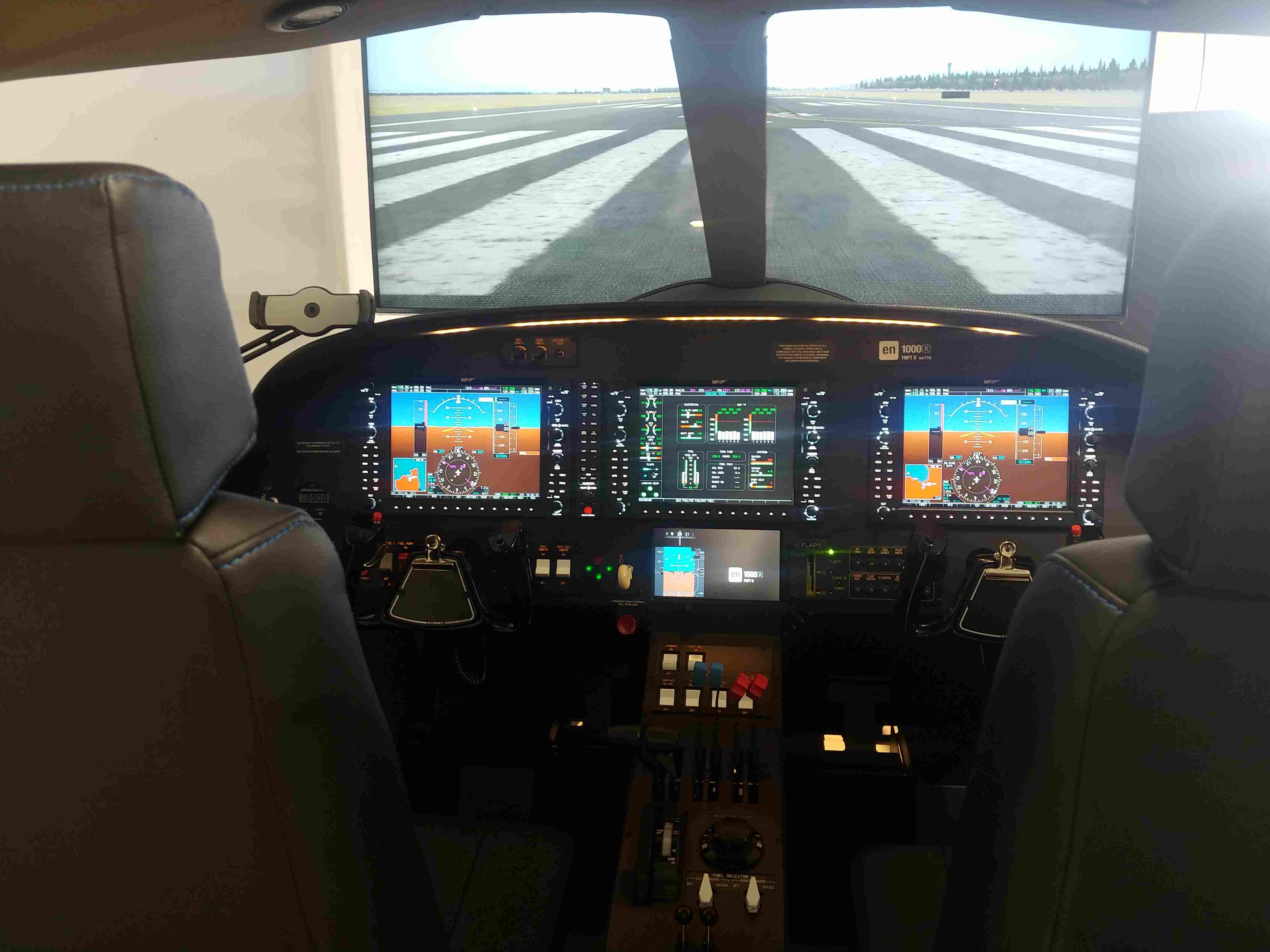 Simulador Entrol EN-1000 adquirido en 2023 por Aerotec. Foto: Aerotec
